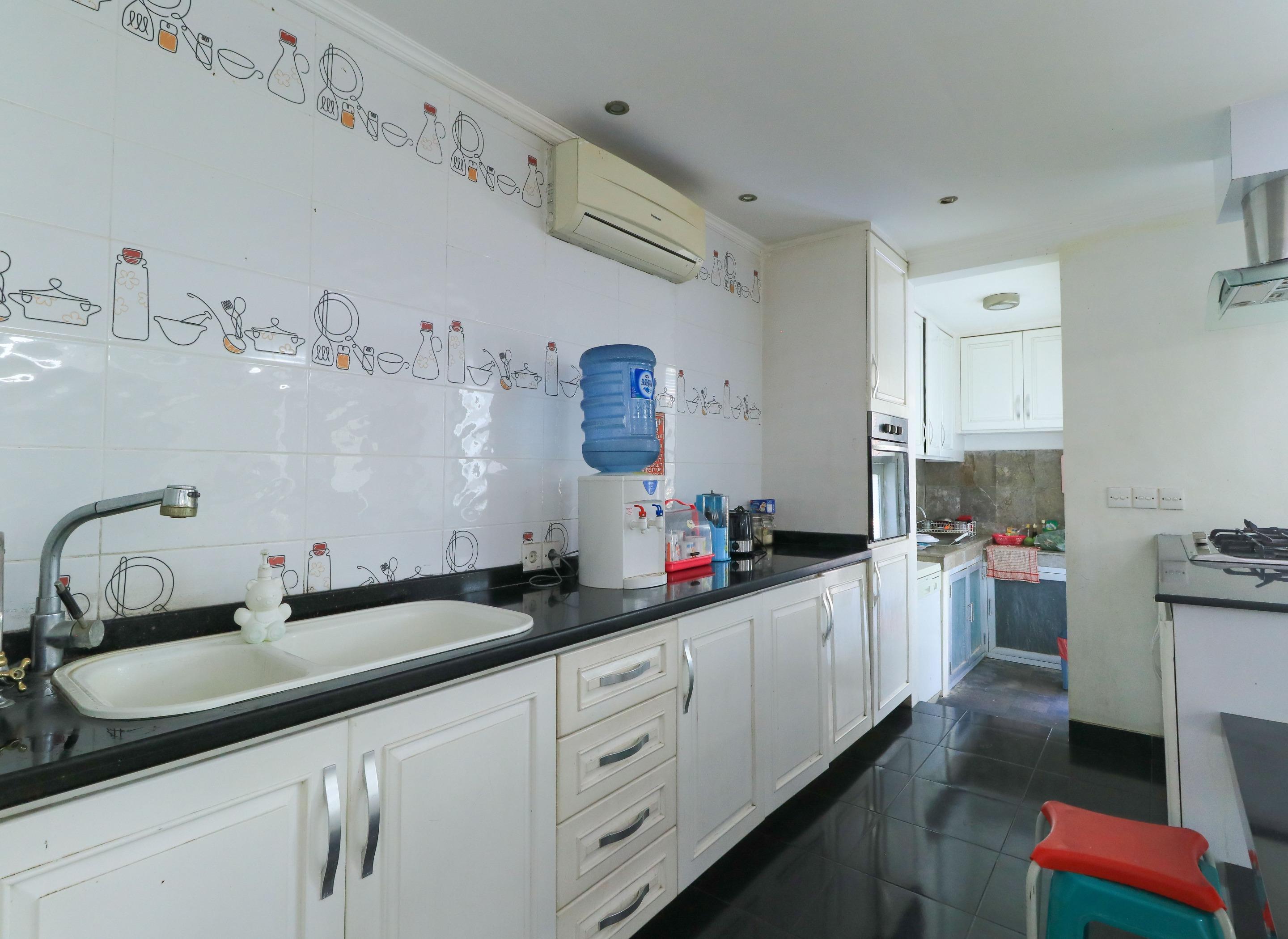 Kubu Kalih Residence Denpasar  Luaran gambar